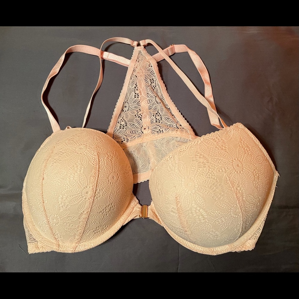 Victoria’s Secret sweet double back accent